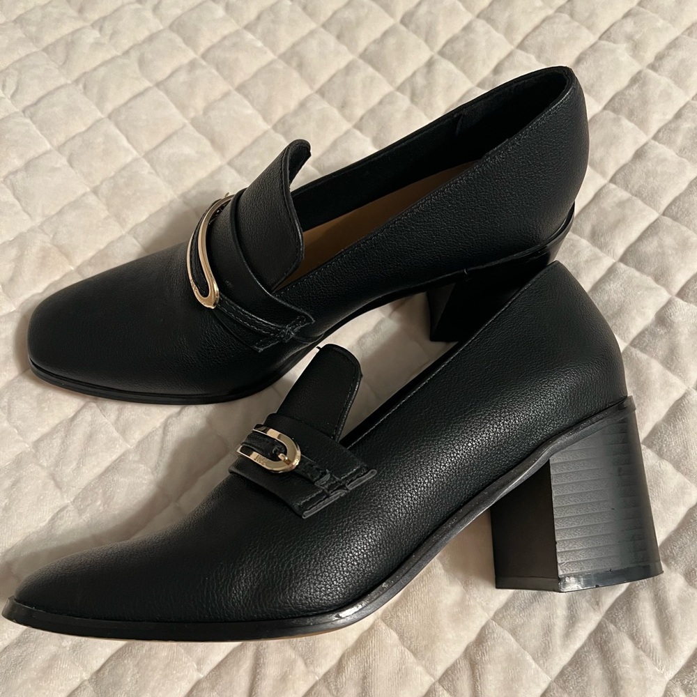Jones New York Black Block Heel Loafers with Gold Buckle